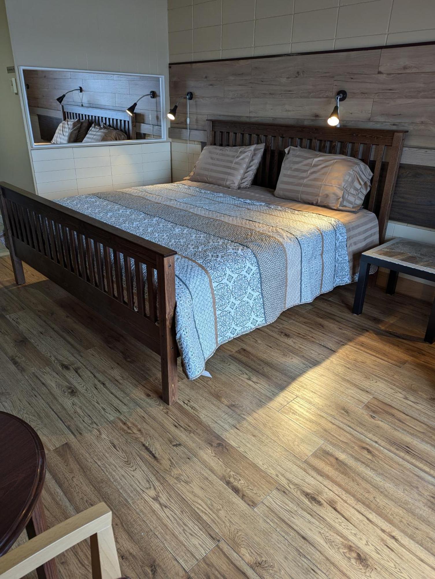 קמפבל ריבר Above Tide Motel מראה חיצוני תמונה