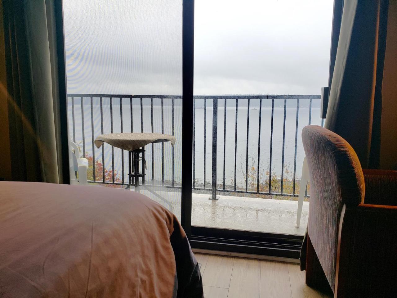 קמפבל ריבר Above Tide Motel מראה חיצוני תמונה